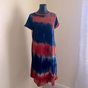 Tie-dye knee length tshirt dress w/pockets!!